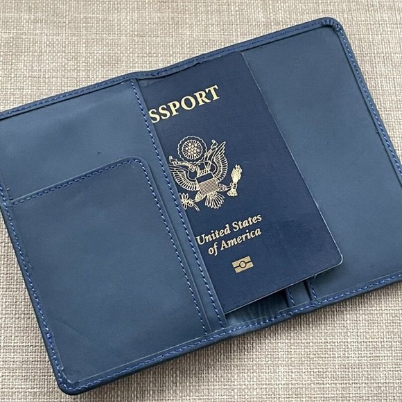 Handmade Passport Holder Genuine Leather Blue BiFold Card Holder Travel Wallet - Picture 1 of 10